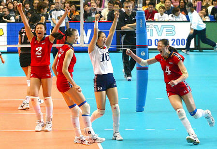 2003年世界盃中國女排奪冠