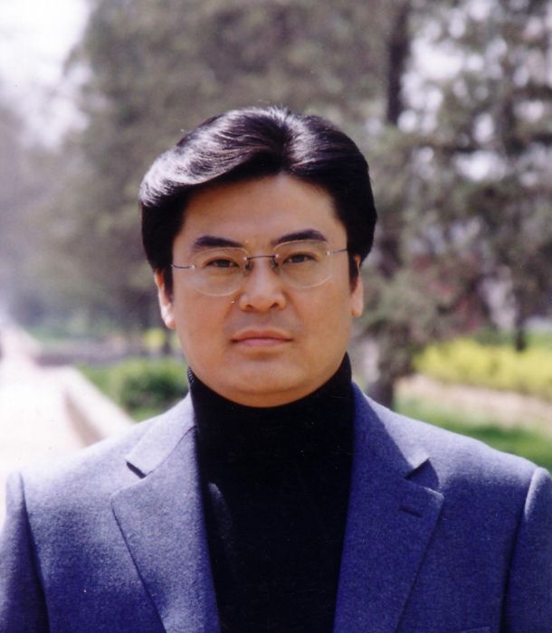梁聞剛 梁聞剛