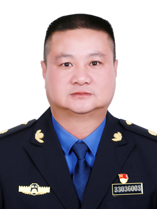 劉立光(浙江省溫州市文成縣應急管理局黨委委員、副局長) 劉立光(浙江省溫州市文成縣應急管理局黨委委員、副局長)