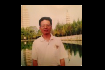 黃春榮(汕頭中學教師) 黃春榮(汕頭中學教師)