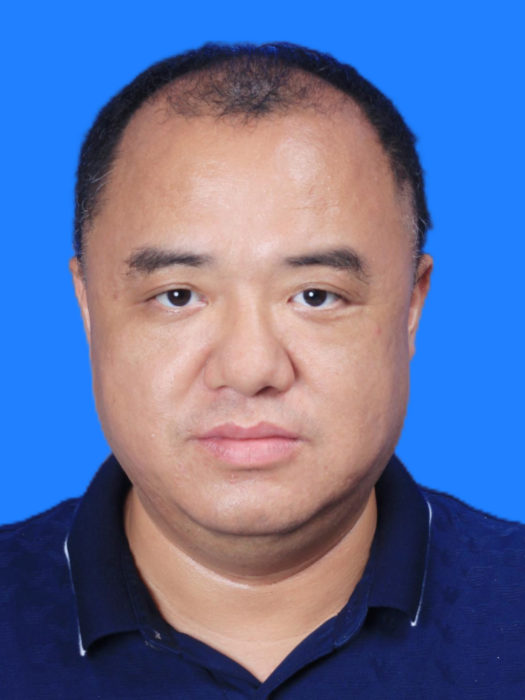 杜俊(湖南省張家界市武陵源區區林業局黨組成員、副局長) 杜俊(湖南省張家界市武陵源區區林業局黨組成員、副局長)