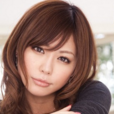美咲レイラ