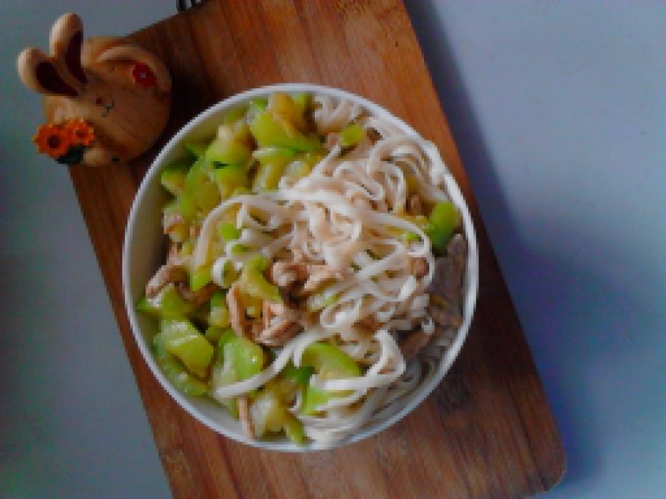 茄子肉絲湯麵 茄子肉絲湯麵