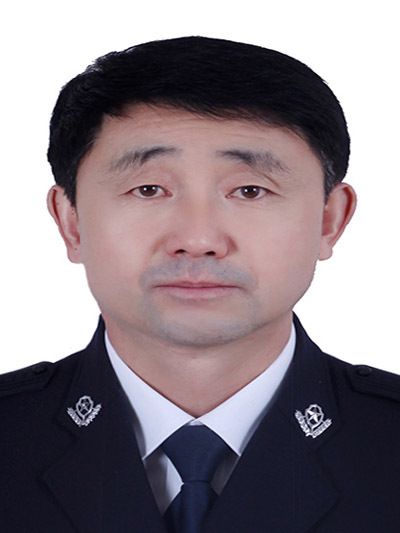 於金華(內蒙古自治區阿拉善盟公安局原副局長) 於金華(內蒙古自治區阿拉善盟公安局原副局長)