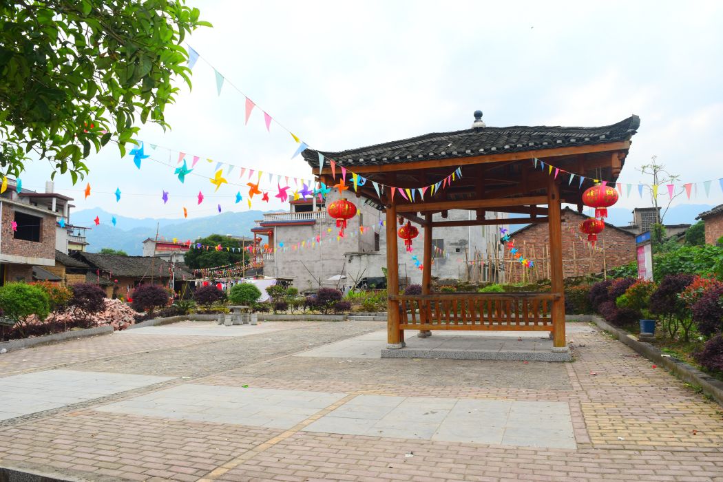 泉水妙村 泉水妙村