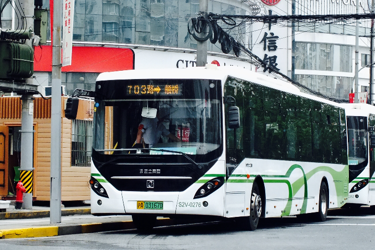 上海公交703路 上海公交703路