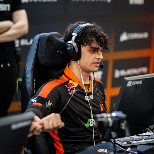 Fnatic(FNC(FNC戰隊)) Fnatic(FNC(FNC戰隊))