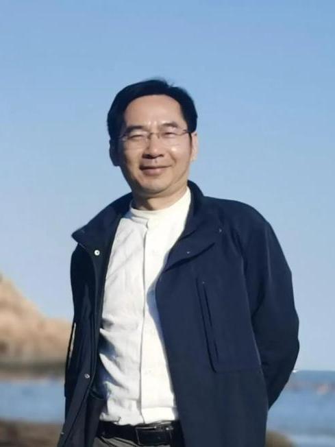 鄭重(浙江少年兒童出版社社長) 鄭重(浙江少年兒童出版社社長)