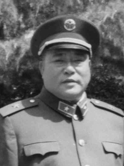 王程明(原武漢軍區前政治部副主任)