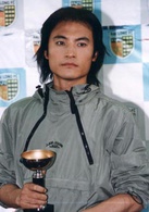 中國足球(2002年胡軍、耿樂、俞飛鴻主演電視劇)