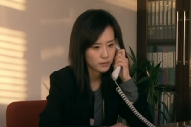 李冰(中國內地女演員,國家話劇院演員) 李冰(中國內地女演員,國家話劇院演員)