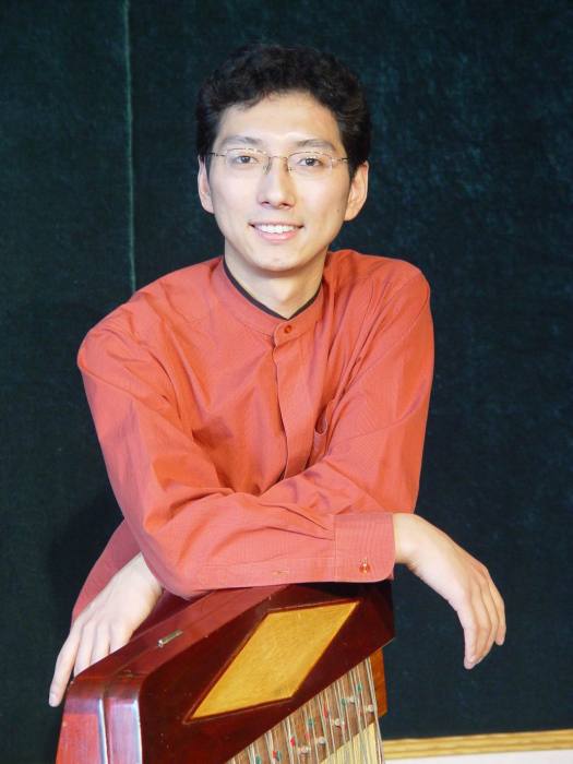 熊俊傑(中國揚琴演奏者) 熊俊傑(中國揚琴演奏者)