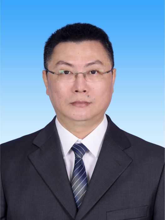 彭暉(貴州省黔東南苗族侗族自治州榕江縣委常委、縣人民政府副縣長) 彭暉(貴州省黔東南苗族侗族自治州榕江縣委常委、縣人民政府副縣長)