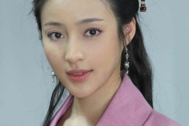 潘金蓮(電視劇《新水滸傳》中的女配角) 潘金蓮(電視劇《新水滸傳》中的女配角)
