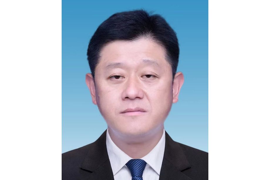 王景龍(山東省濱州市霑化區農業農村局黨組書記、局長,鄉村振興局局長) 王景龍(山東省濱州市霑化區農業農村局黨組書記、局長,鄉村振興局局長)