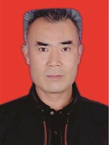 唐衛國(貴州省安順市快樂公益協會秘書長) 唐衛國(貴州省安順市快樂公益協會秘書長)