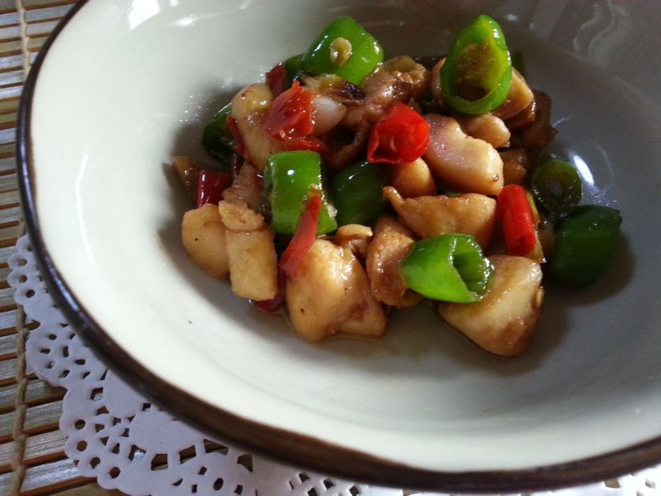 小炒雞丁 小炒雞丁