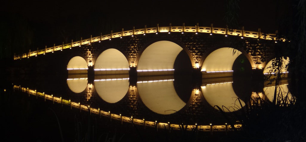 鵲華橋夜景