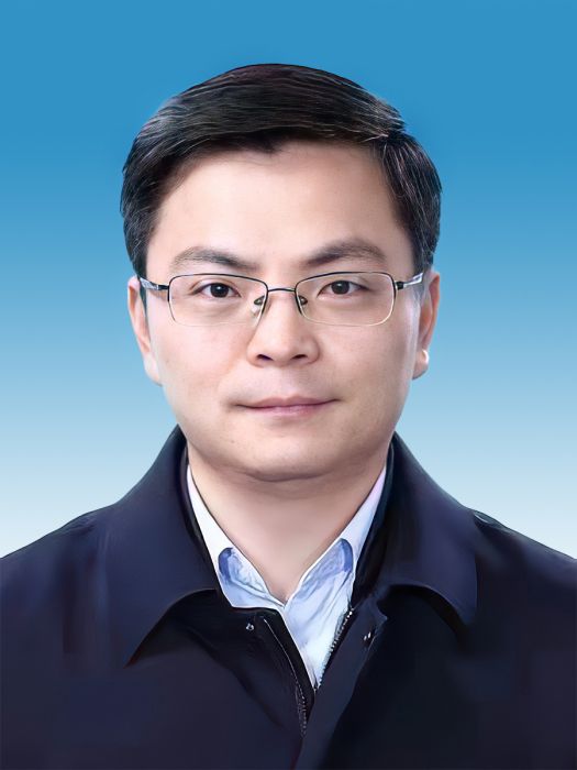 郭玉鋒(湖北省恩施州宣恩縣委副書記、政法委書記) 郭玉鋒(湖北省恩施州宣恩縣委副書記、政法委書記)