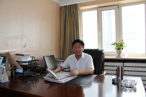 李世凱(原遼寧省人民防空辦公室黨組書記、主任) 李世凱(原遼寧省人民防空辦公室黨組書記、主任)