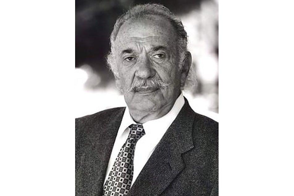 León Singer