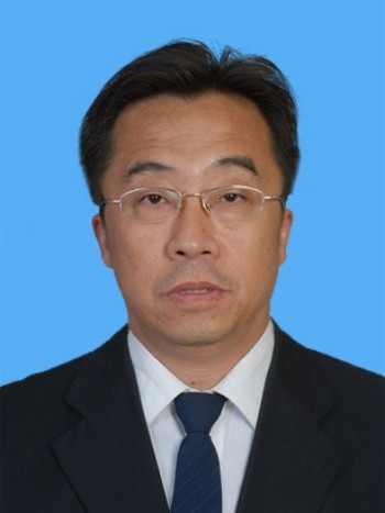 欒宇(遼寧省遼陽市交通運輸局副局長、黨組副書記) 欒宇(遼寧省遼陽市交通運輸局副局長、黨組副書記)