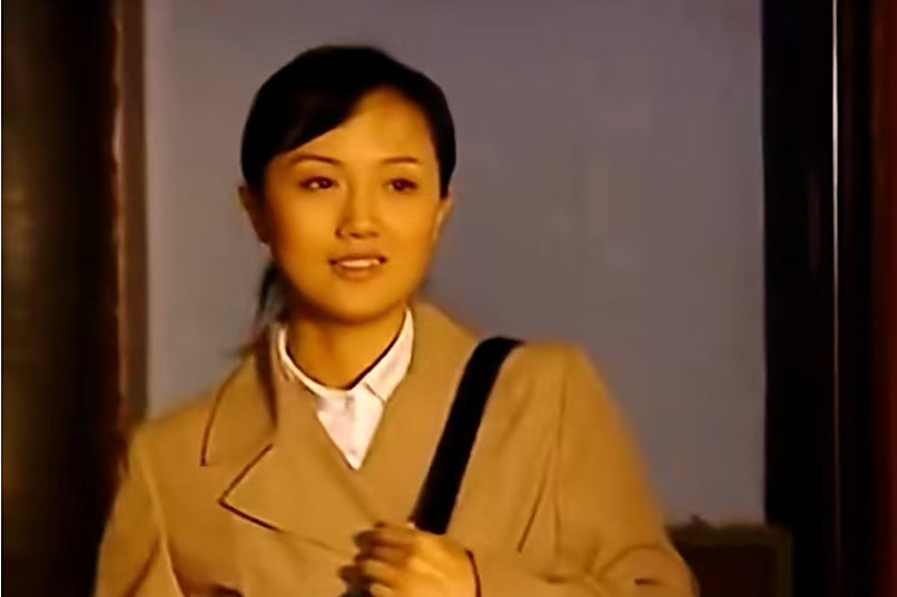鮑真(農村題材劇《天高地厚》中的角色) 鮑真(農村題材劇《天高地厚》中的角色)