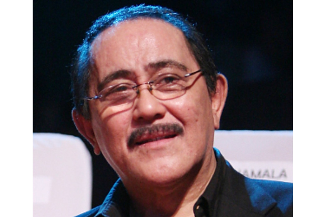 Frans Tumbuan Frans Tumbuan