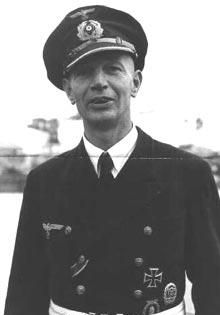 U-767號潛艇艇長沃爾特·丹安克夫中尉