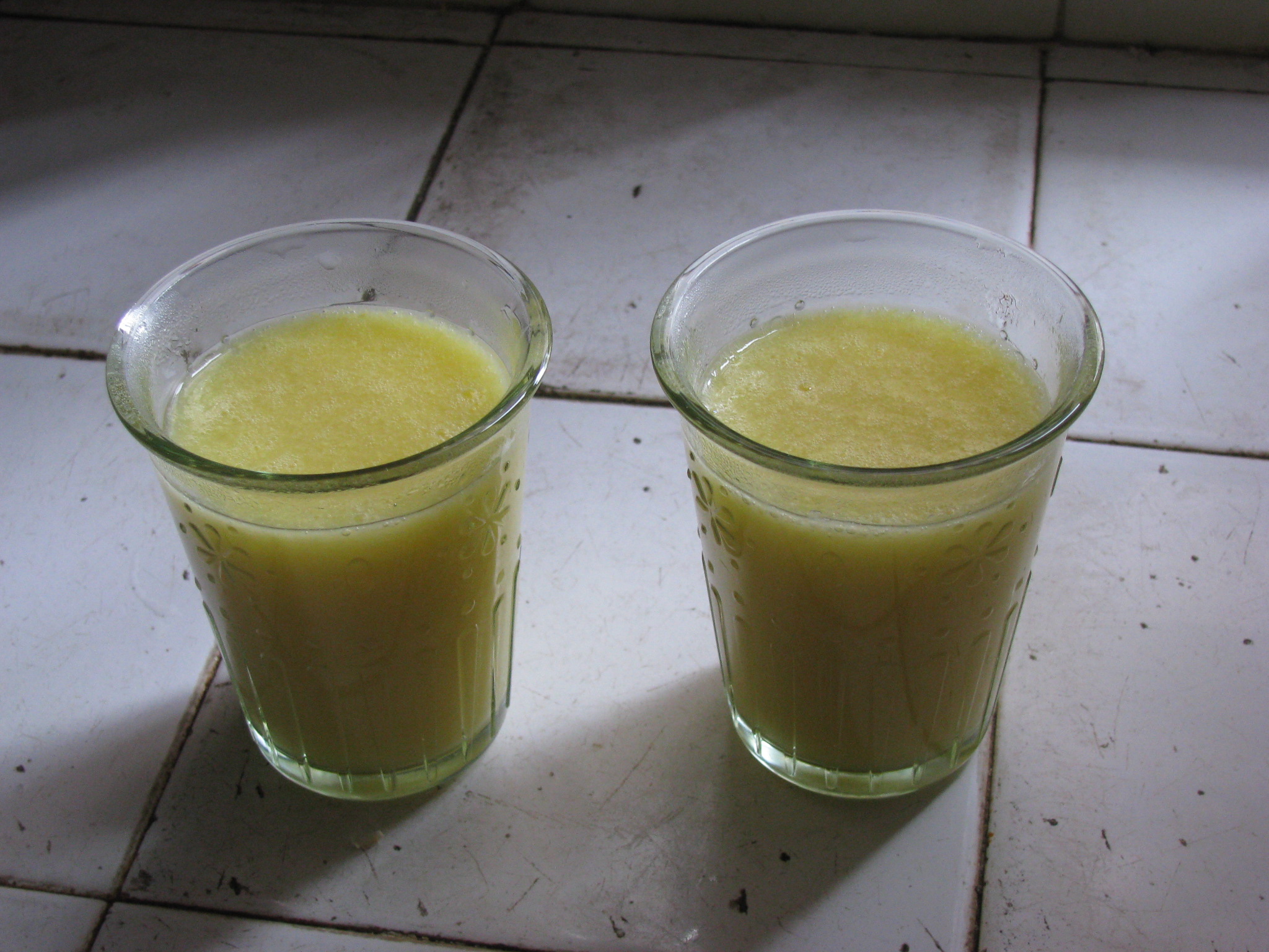 純天然綠色甜品——香甜滋潤玉米汁