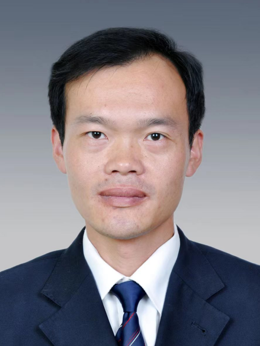 胡大偉(湖南省湘西土家族苗族自治州龍山縣人力資源和社會保障局黨組成員、副局長) 胡大偉(湖南省湘西土家族苗族自治州龍山縣人力資源和社會保障局黨組成員、副局長)