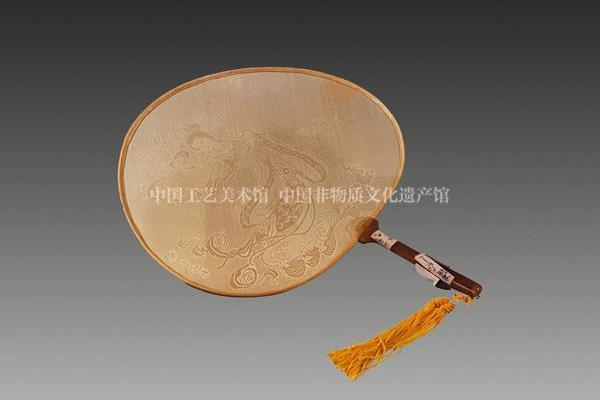 竹絲扇(龔玉文編制的竹編作品) 竹絲扇(龔玉文編制的竹編作品)