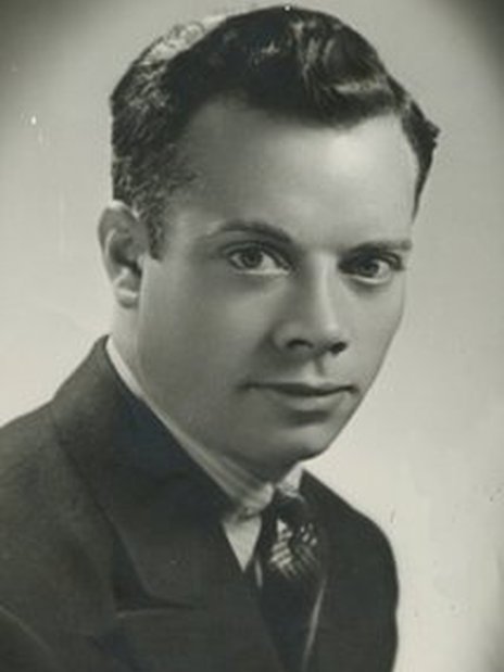 George Suzanne George Suzanne
