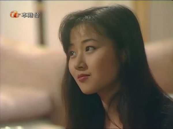 朱藍藍 朱藍藍