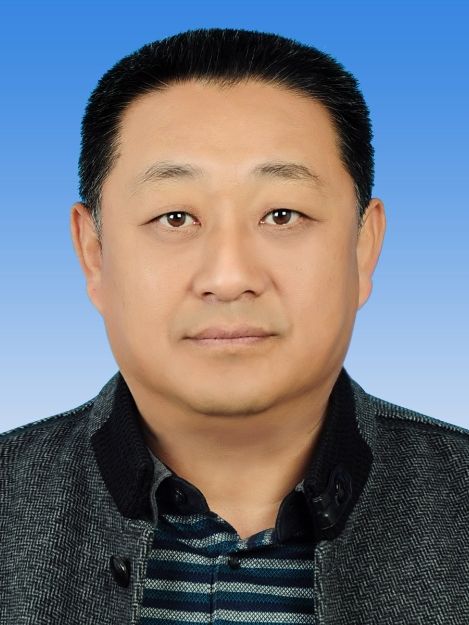 岳軍(山東省煙臺市萊山區綜合行政執法局黨組副書記、綜合行政執法大隊隊長) 岳軍(山東省煙臺市萊山區綜合行政執法局黨組副書記、綜合行政執法大隊隊長)