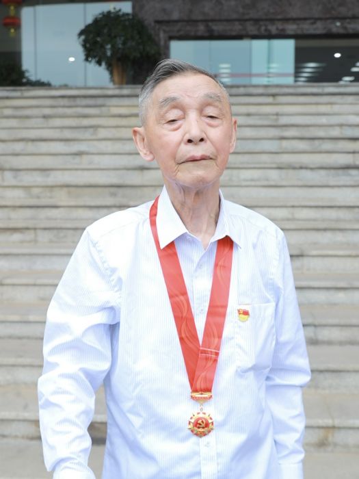 鄧超高