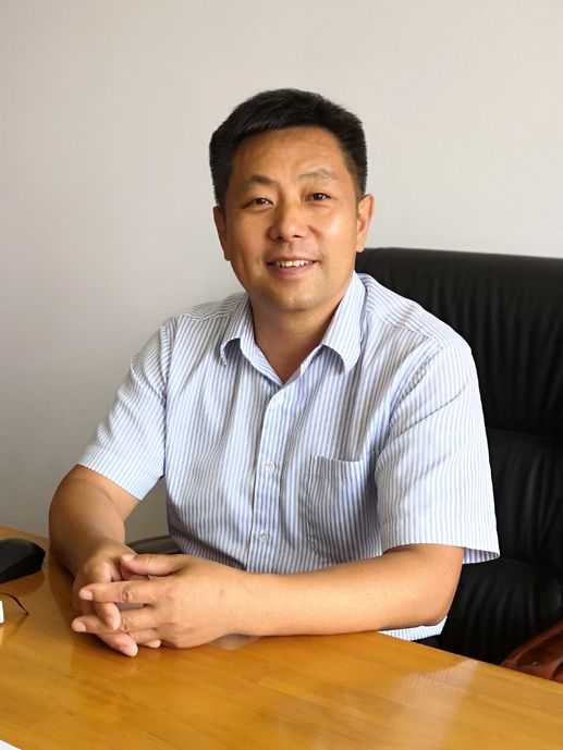 李春生(山東省青島市文聯黨組成員、副主席) 李春生(山東省青島市文聯黨組成員、副主席)