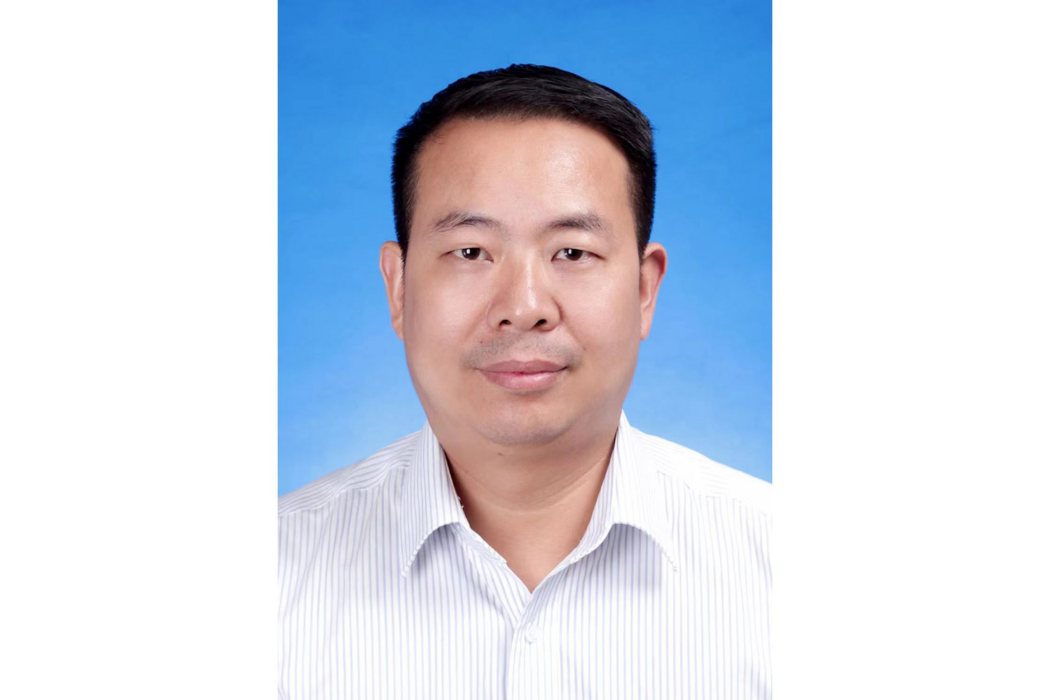 彭真(貴州省能源局黨組成員(掛職)) 彭真(貴州省能源局黨組成員(掛職))