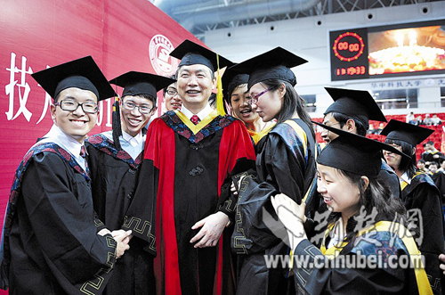 華中科技大學2010年本科生畢業典禮