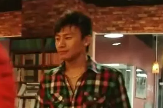 李峰(懸疑網路劇《毛騙第一季》中的角色)