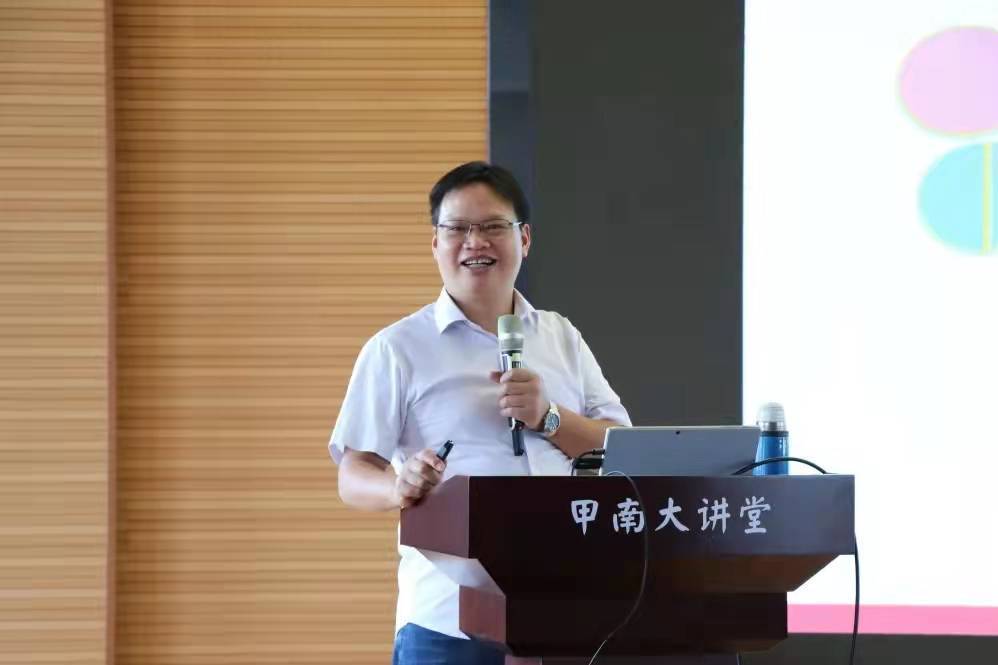 湯進五 湯進五