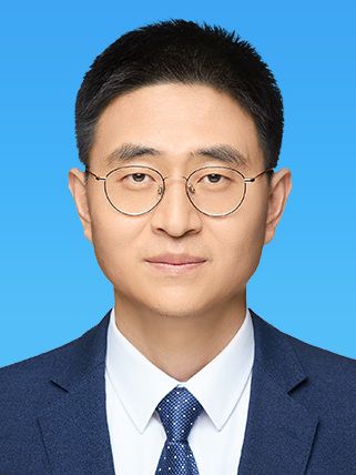 董元(中國融通資產管理集團有限公司總會計師、黨組成員) 董元(中國融通資產管理集團有限公司總會計師、黨組成員)