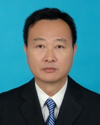 何建華(安徽省安慶市土地收購儲備中心黨組成員) 何建華(安徽省安慶市土地收購儲備中心黨組成員)