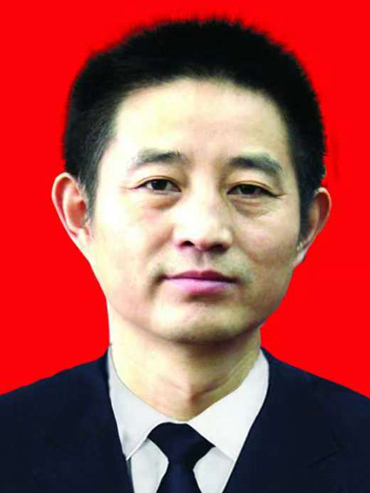 屈春林(湖南省張家界市永定區政協黨組書記、主席) 屈春林(湖南省張家界市永定區政協黨組書記、主席)