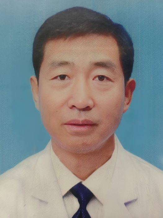 劉彥輝(晉州市人民醫院心血管內科醫師、科主任) 劉彥輝(晉州市人民醫院心血管內科醫師、科主任)