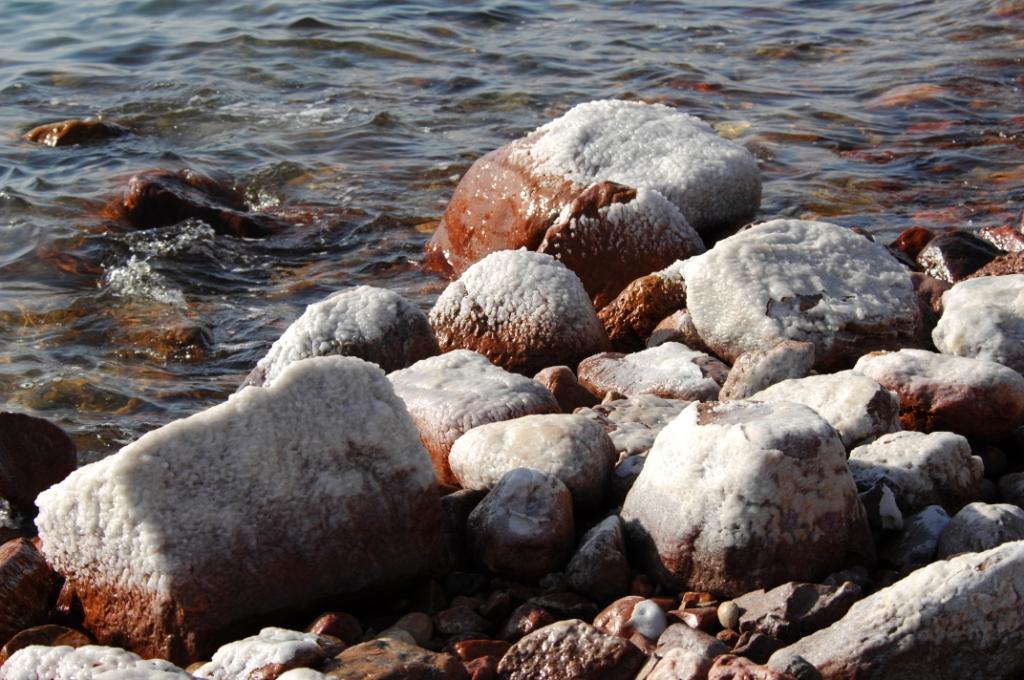 海邊的石頭
