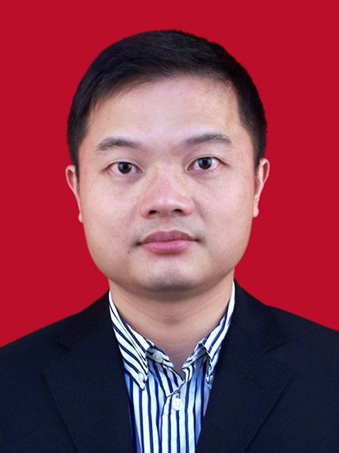 劉雲峰(泉州市人民政府副秘書長) 劉雲峰(泉州市人民政府副秘書長)