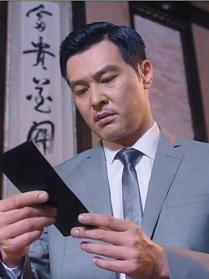 劉德龍(電影《無跡可尋》中的角色) 劉德龍(電影《無跡可尋》中的角色)
