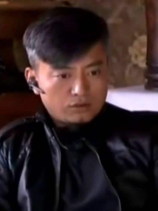 宋立(諜戰懸疑劇《諜戰深海》中的角色) 宋立(諜戰懸疑劇《諜戰深海》中的角色)