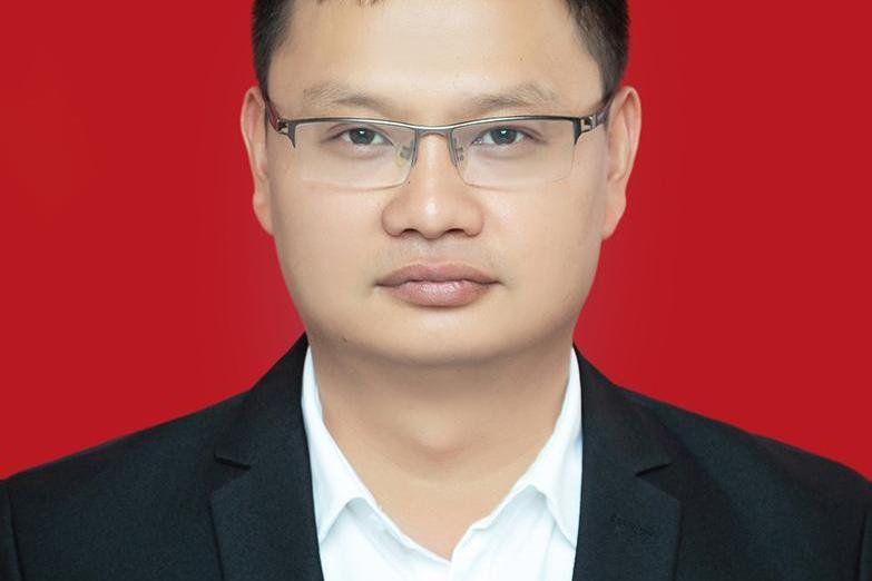 朱正國(淮安高新控股有限公司總經理、董事長) 朱正國(淮安高新控股有限公司總經理、董事長)